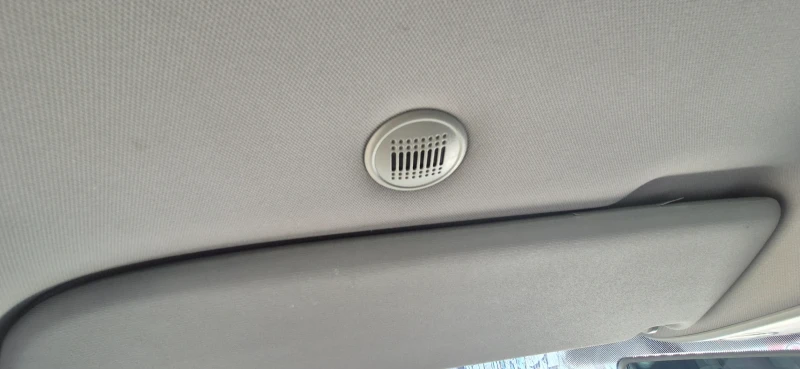 VW Multivan 2.0 Tdi 140 hp, снимка 9 - Автомобили и джипове - 53110478