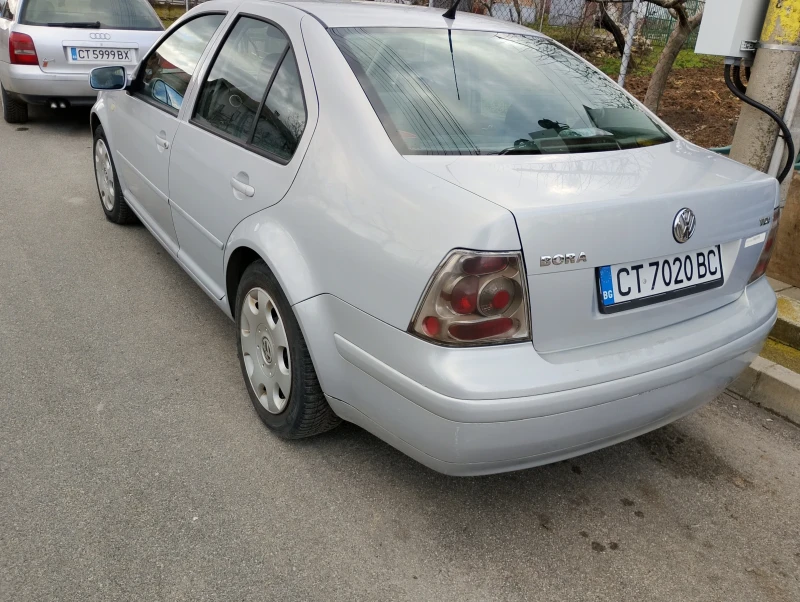 VW Bora, снимка 3 - Автомобили и джипове - 53423101