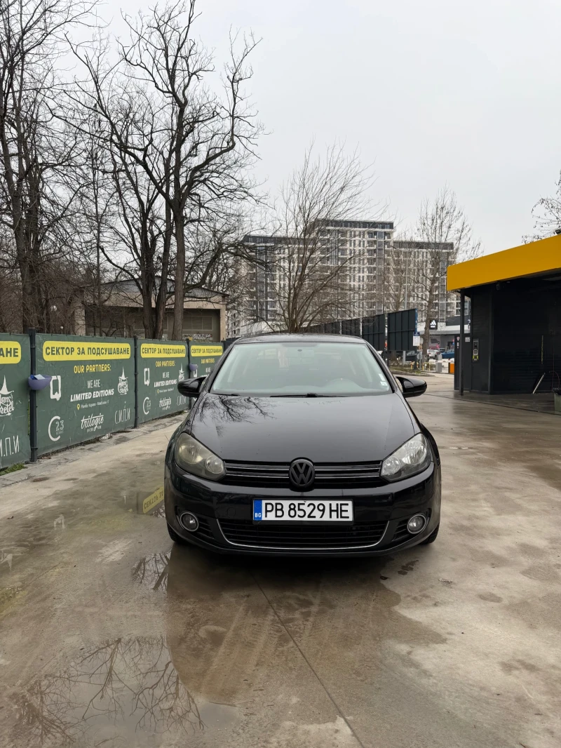VW Golf, снимка 4 - Автомобили и джипове - 53446353