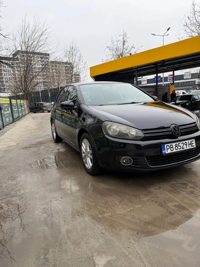 VW Golf, снимка 5 - Автомобили и джипове - 53446353