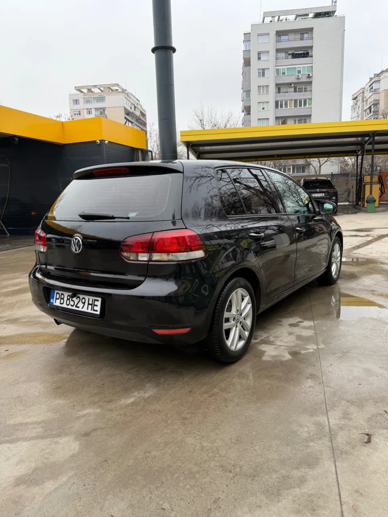 VW Golf, снимка 6 - Автомобили и джипове - 53446353