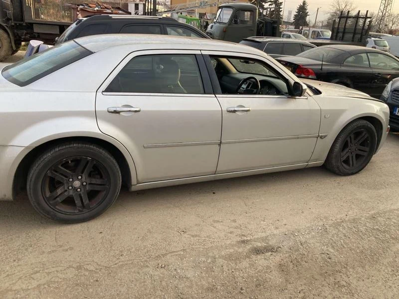 Chrysler 300c 3.0 crdi auto - изображение 2