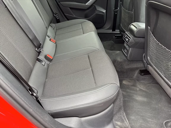 Audi A3 Sportback 35 TFSI = S-line = Гаранция - изображение 10
