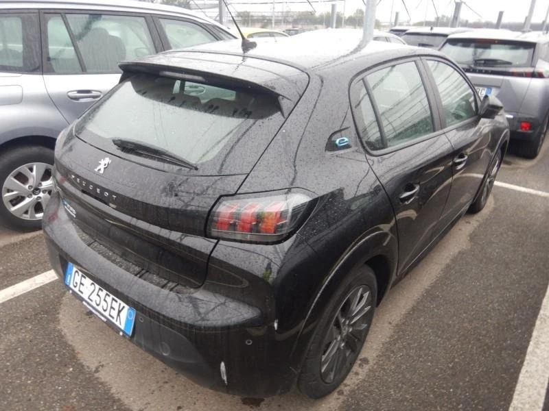 Peugeot 208 50 kWh, снимка 3 - Автомобили и джипове - 53887888