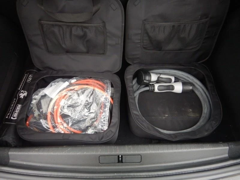 Peugeot 208 50 kWh, снимка 9 - Автомобили и джипове - 53887888