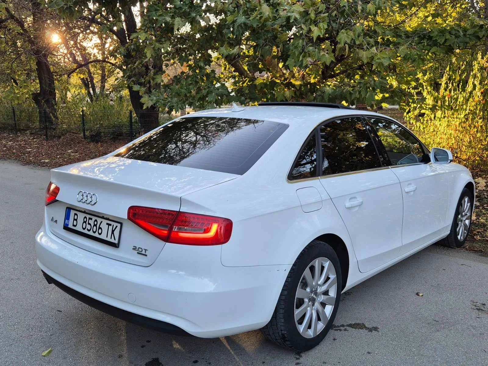 Audi A4 2.0T Avtomat - изображение 8