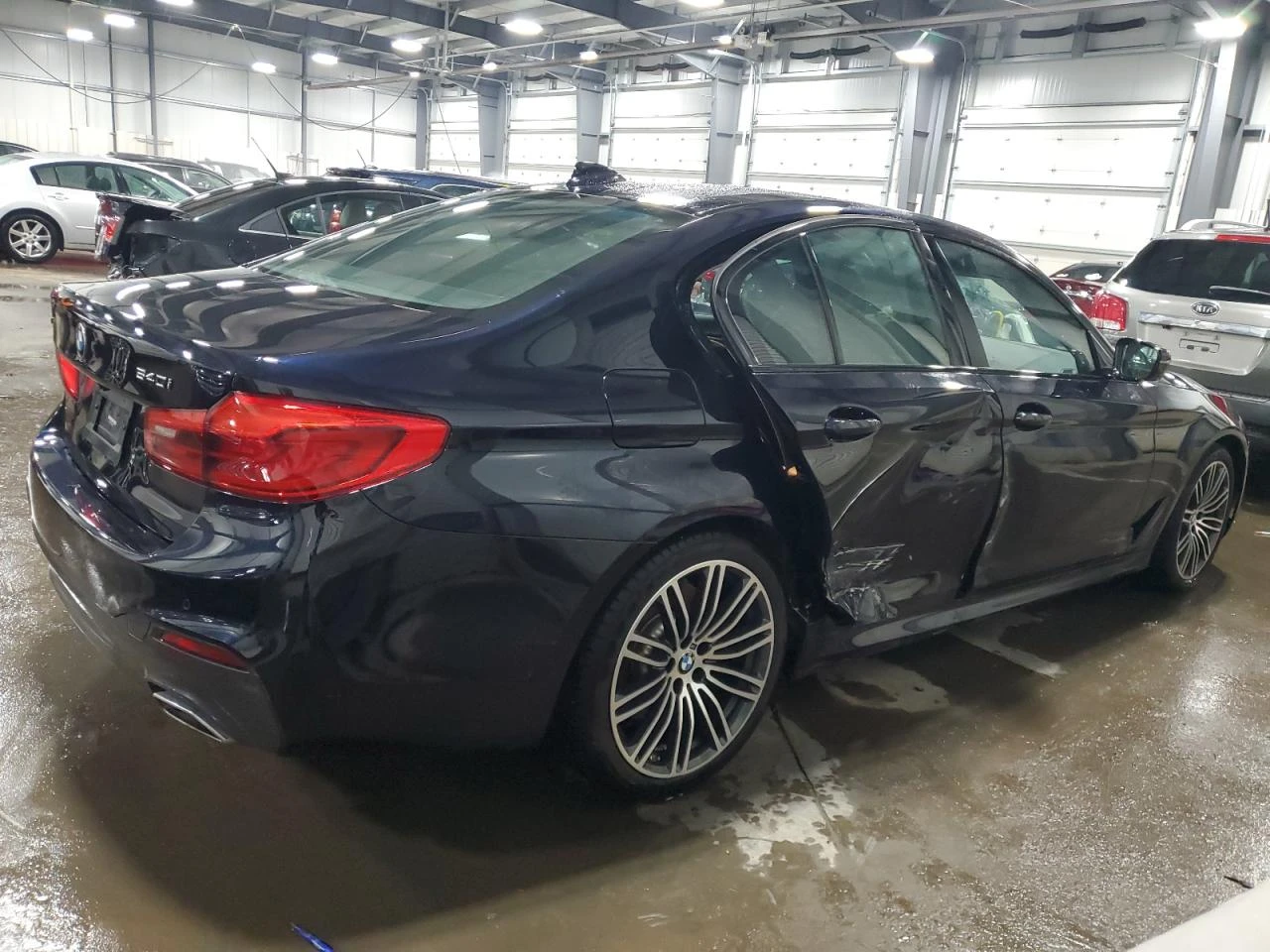 BMW 540 XDRIVE* M-PACK* ДИГИТАЛНО ТАБЛО* ДИСТРОНИК*  - изображение 4