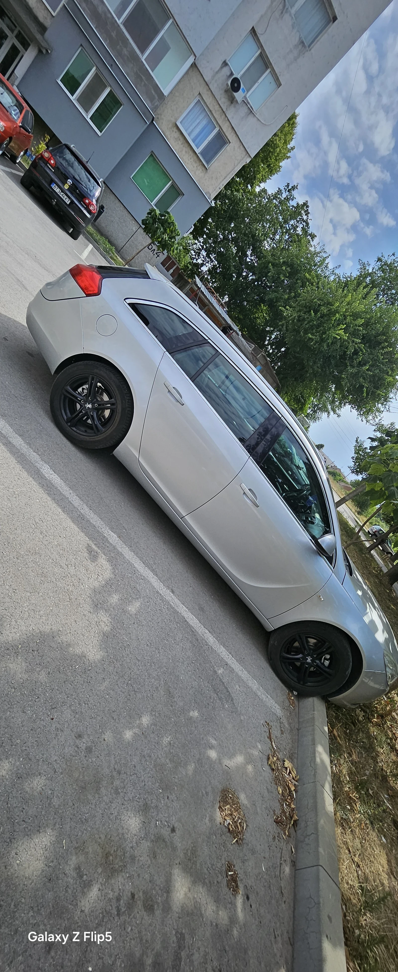 Opel Insignia 2CDTI 130PH - изображение 9
