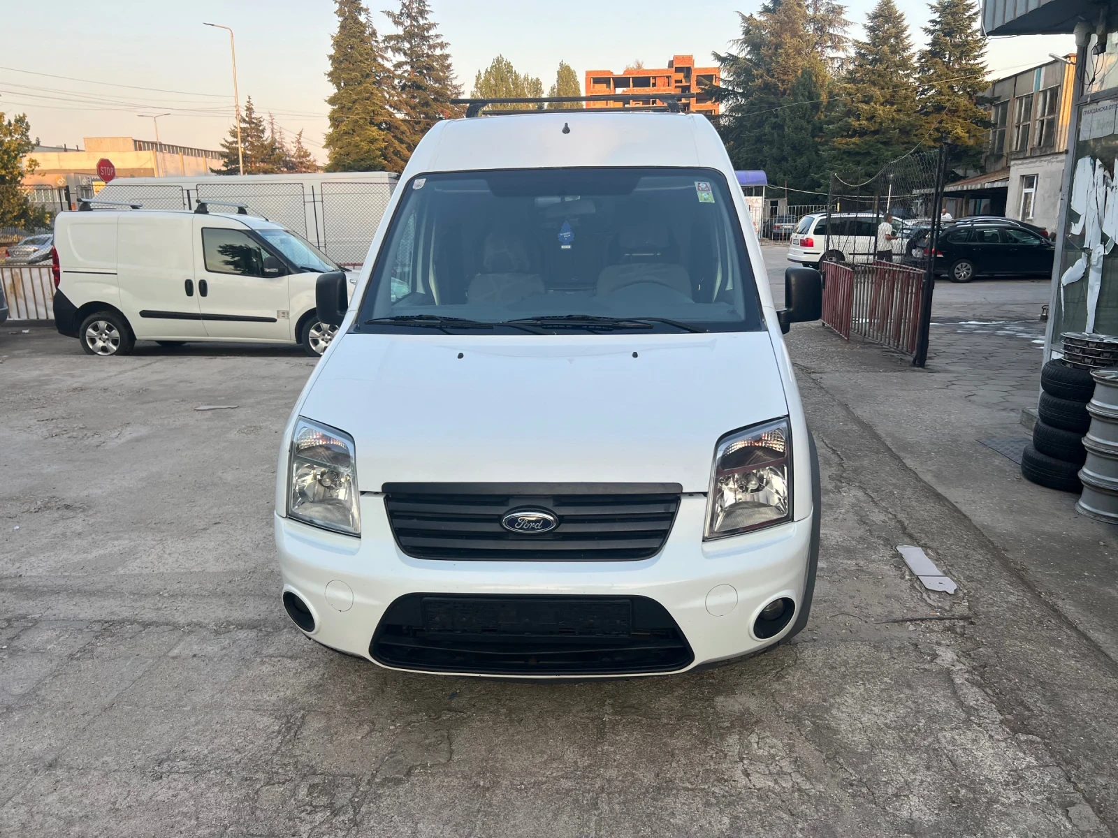Ford Connect 1.8.110кс.MAXI - изображение 2