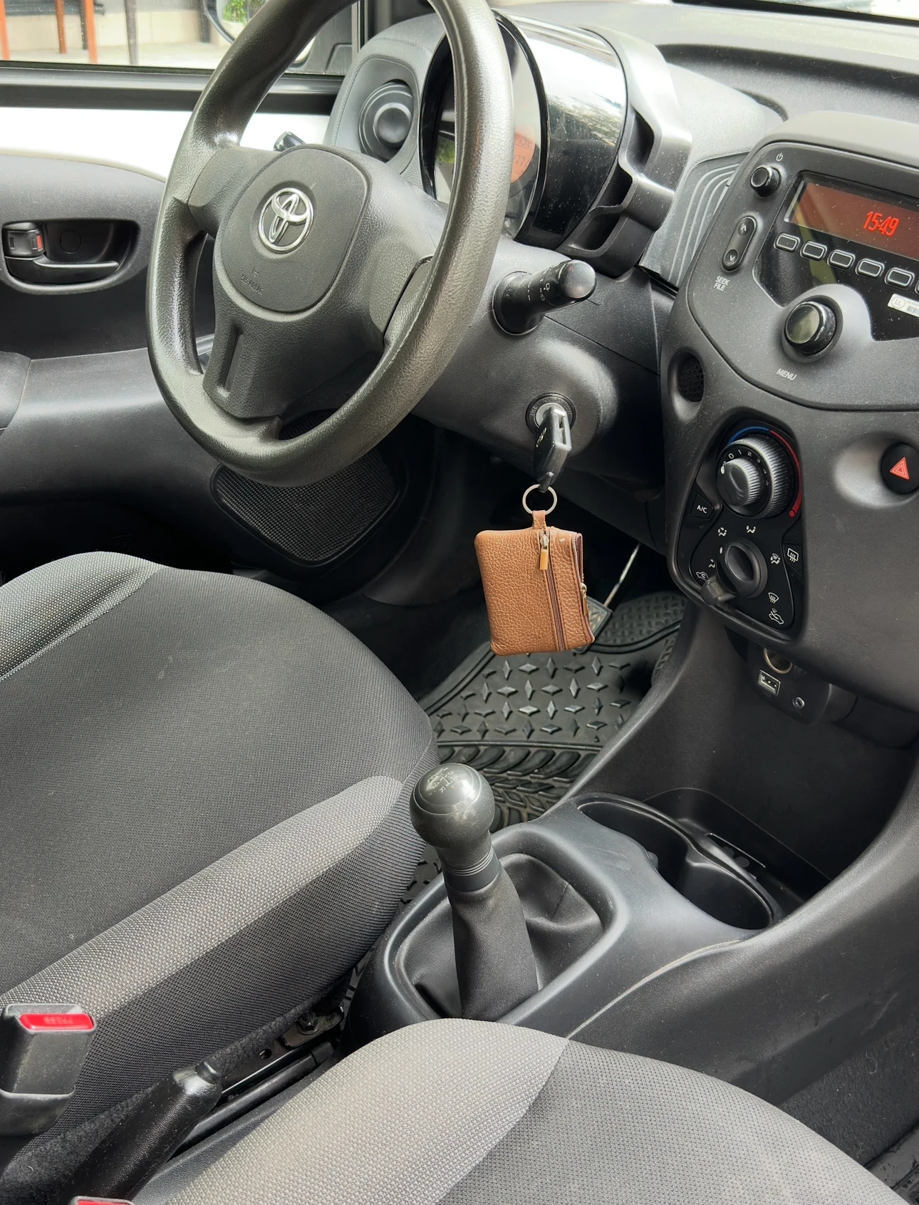 Toyota Aygo ТОВАРЕН - изображение 6