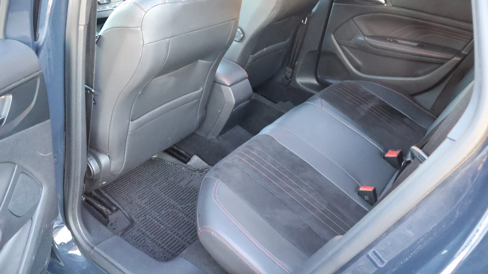 Peugeot 308 GT-Line 2.0HDI 180 ..  KEYLESS GO | Mobile.bg   10