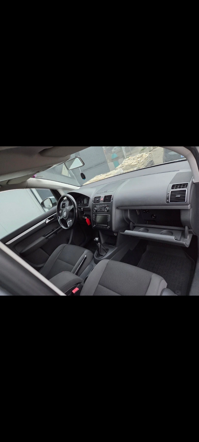 VW Touran 1.6BlueMotion - изображение 9