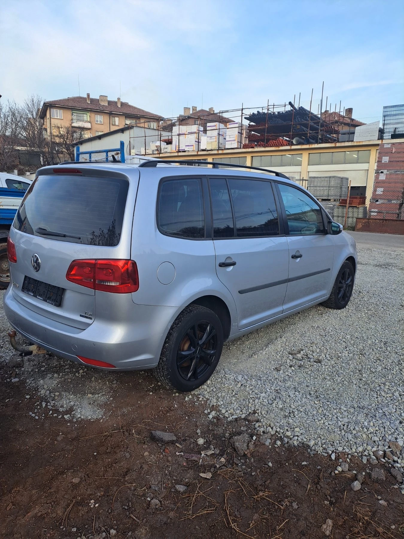 VW Touran 1.6BlueMotion - изображение 6