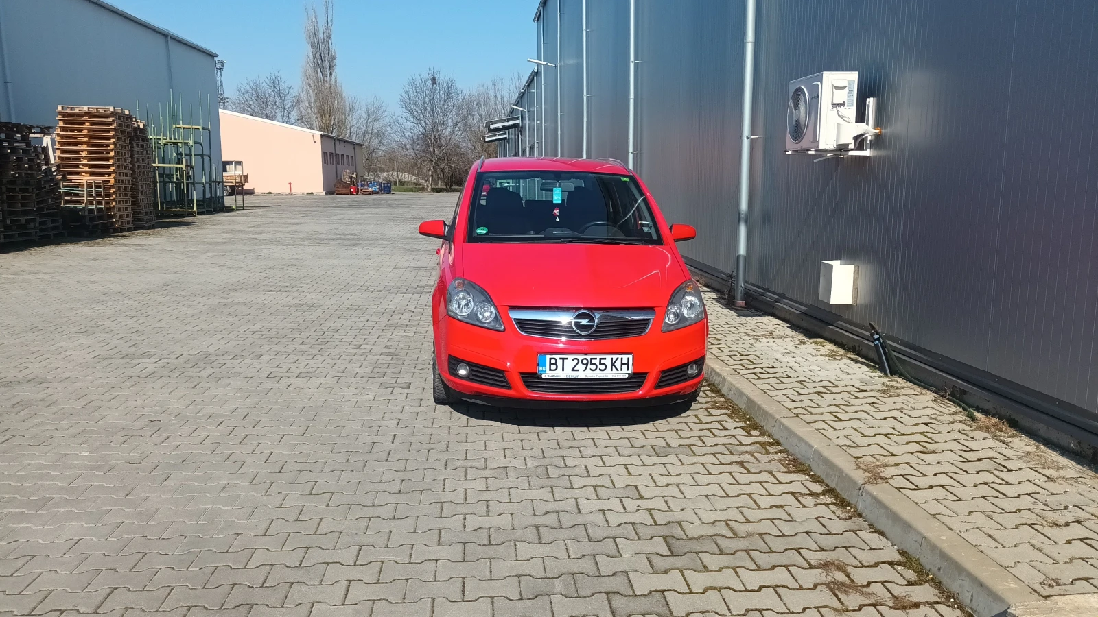 Opel Zafira 1.9 cdti, снимка 5 - Автомобили и джипове - 53707064