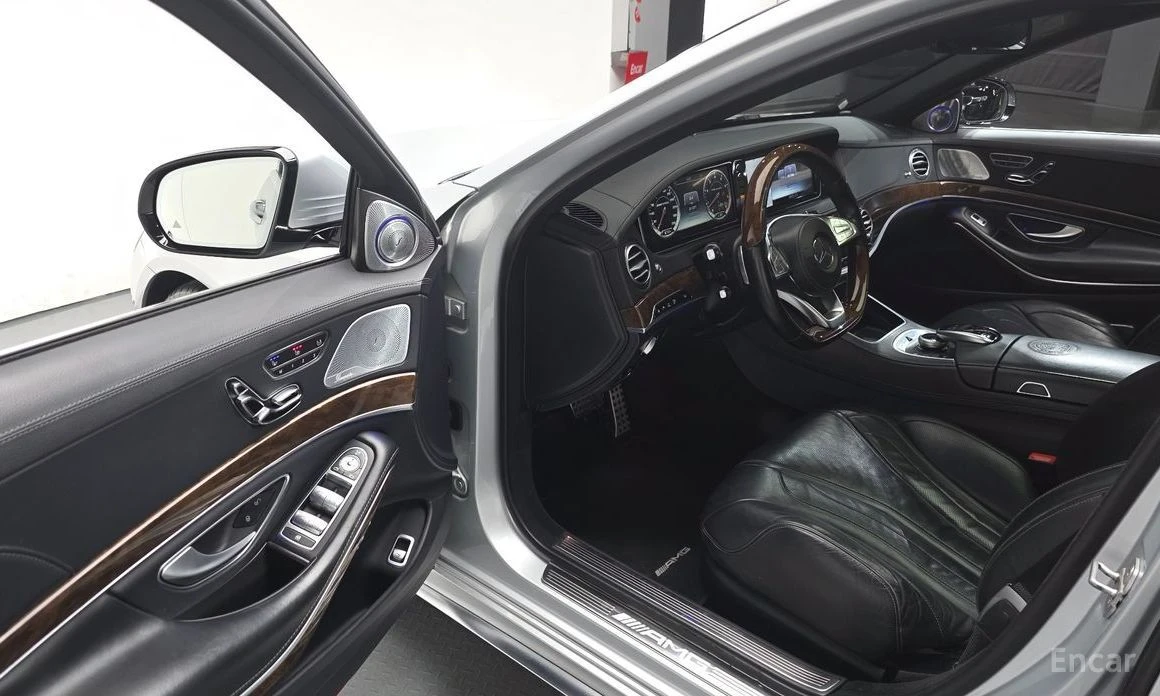 Mercedes-Benz S 63 AMG, снимка 11 - Автомобили и джипове - 53735717