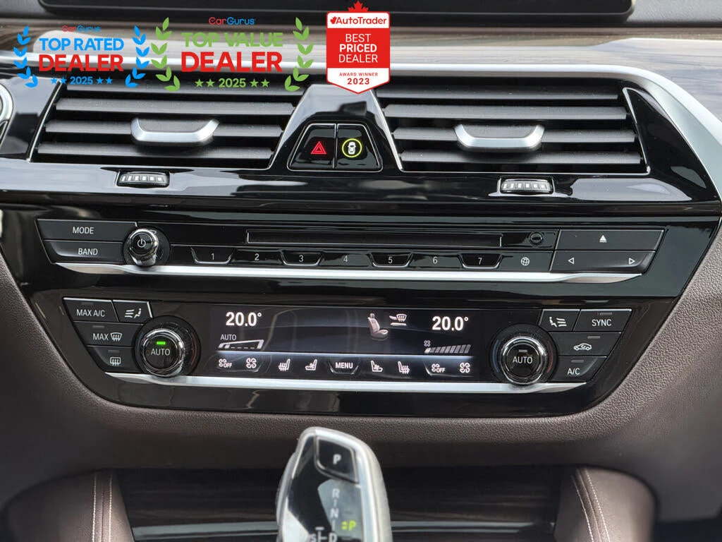 BMW 6 GT DISTRONIC* ОБДУХВАНЕ* МАСАЖ* 360КАМЕРА* 4ПОДГРЕВА*, снимка 15 - Автомобили и джипове - 53838417