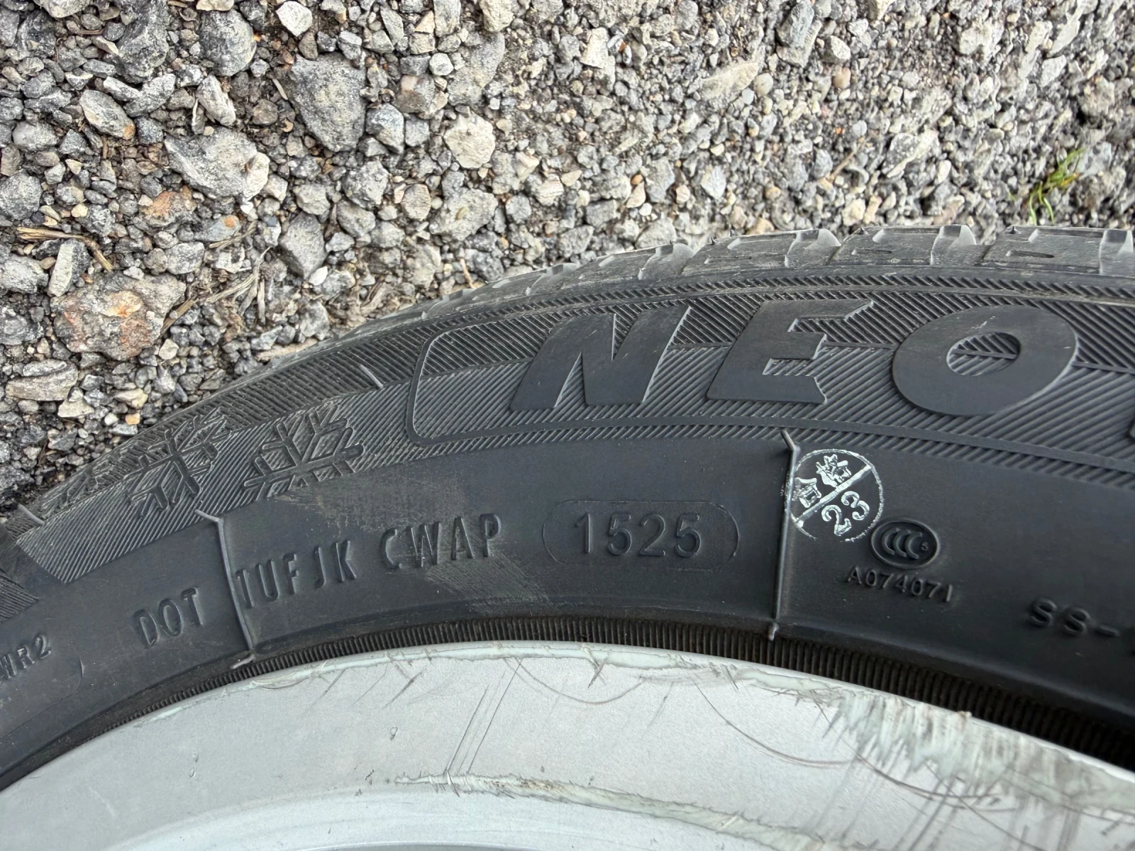 VW Jetta 1.6, снимка 16 - Автомобили и джипове - 54155400