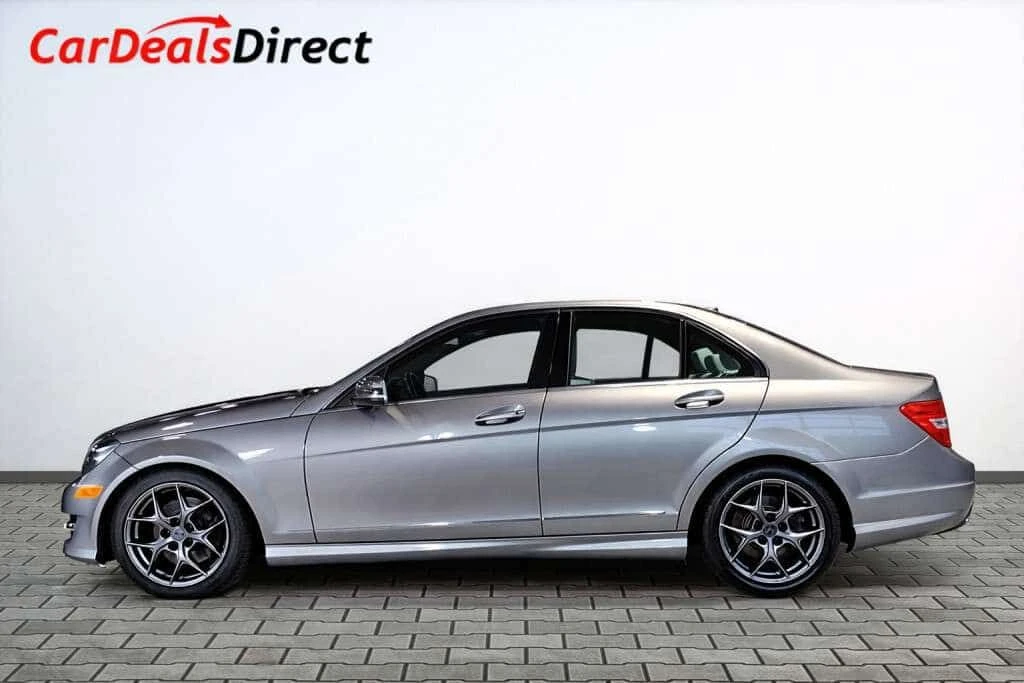 Mercedes-Benz C 300 * 4MATIC / Leather / Sunroof / Nav / Heated Seats | Mobile.bg � ����������� 3