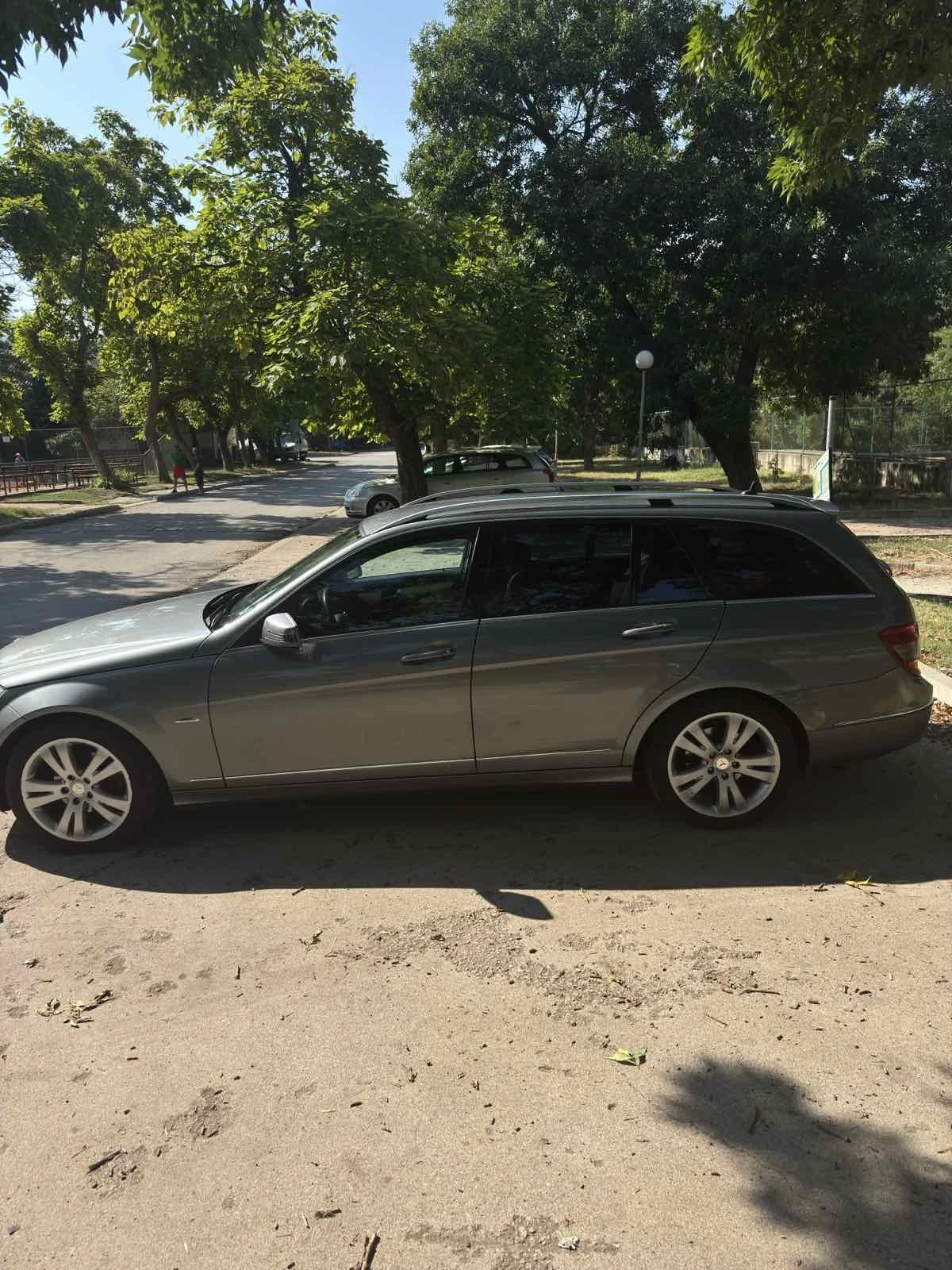 Mercedes-Benz C 200 2.2 136кс, снимка 6 - Автомобили и джипове - 54600335
