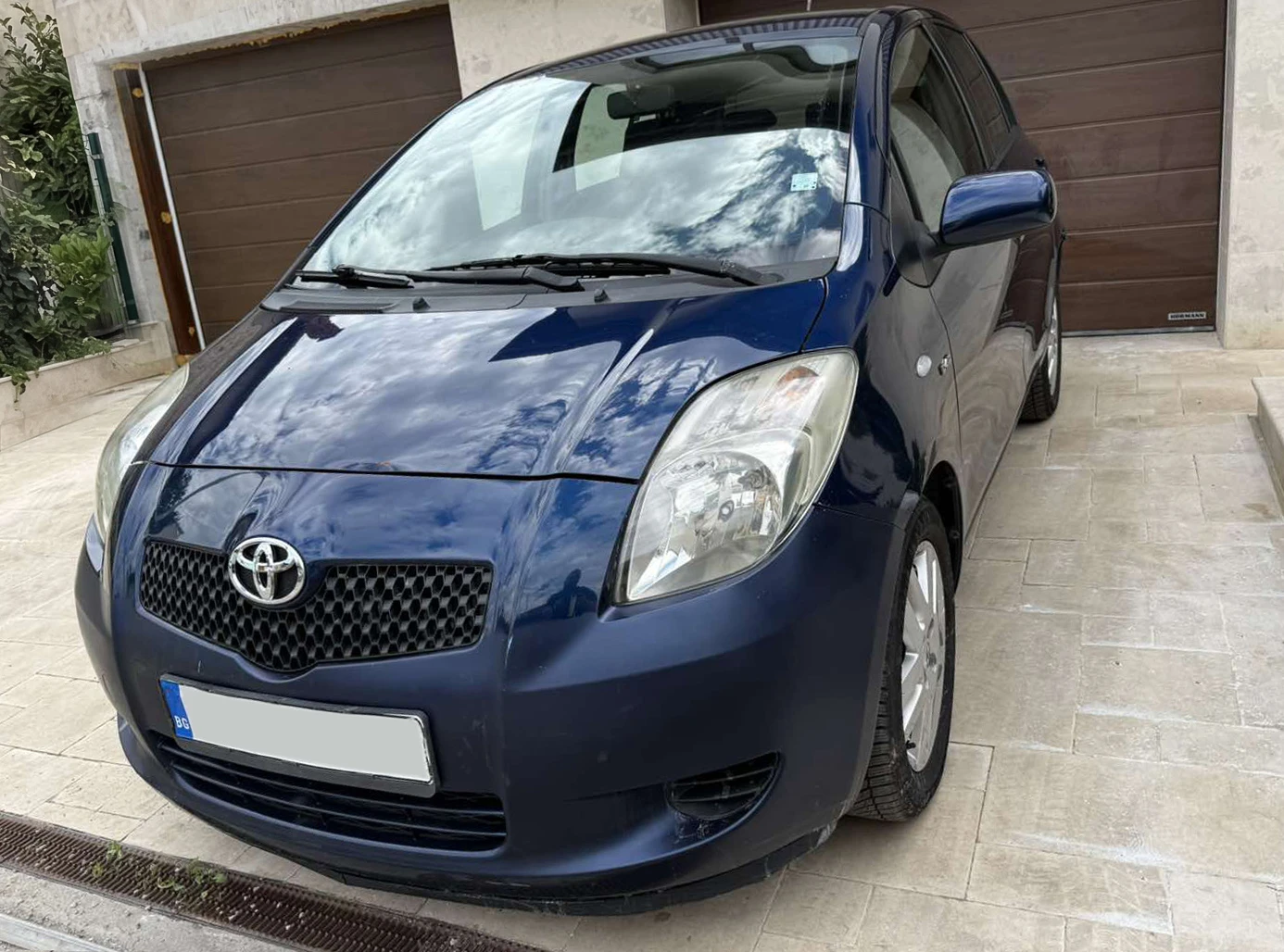 Toyota Yaris 1.4 D-4D, снимка 7 - Автомобили и джипове - 54767419