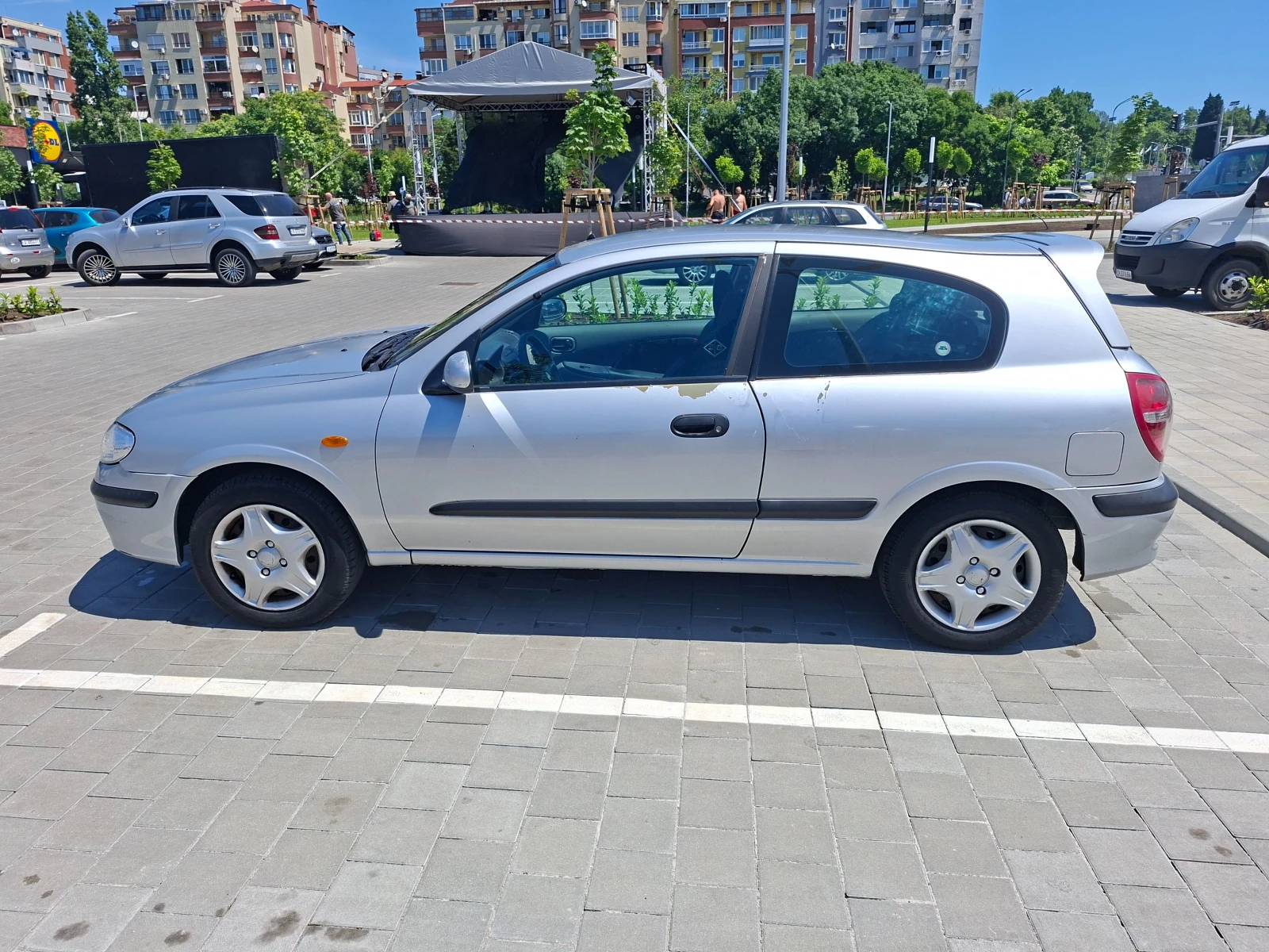 Nissan Almera N16, снимка 3 - Автомобили и джипове - 54835476