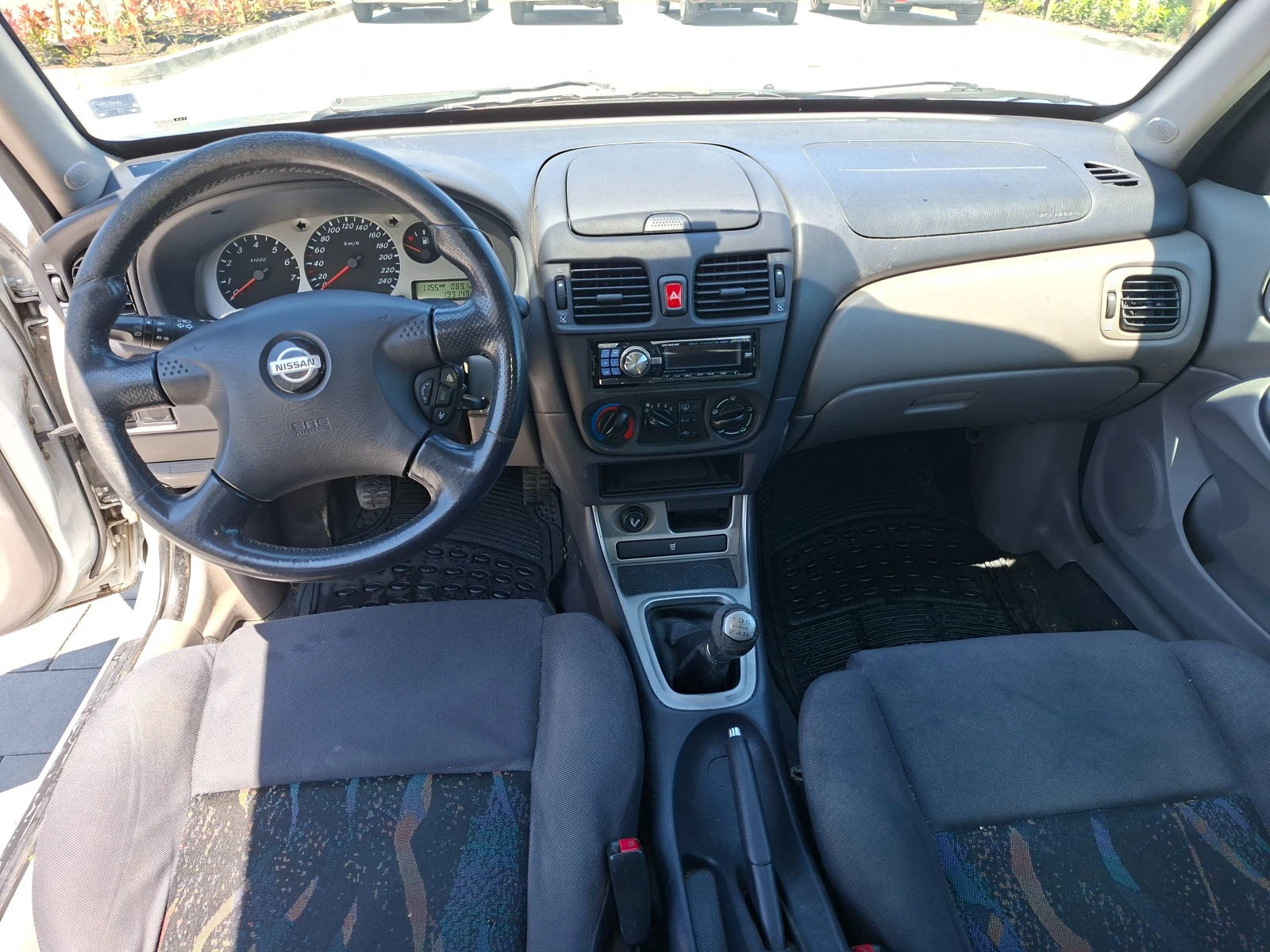 Nissan Almera N16, снимка 7 - Автомобили и джипове - 54835476