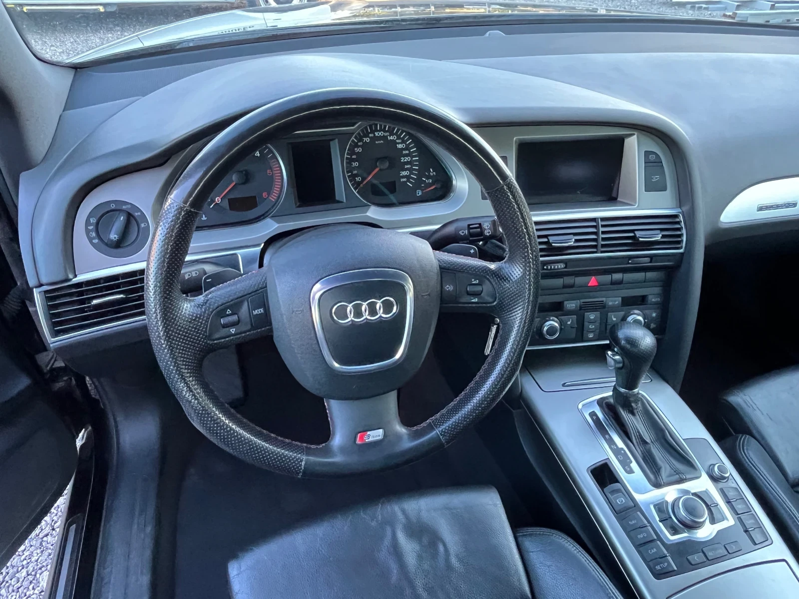 Audi A6 3.0TDi 3xS-LINE, Комби, снимка 12 - Автомобили и джипове - 54896148