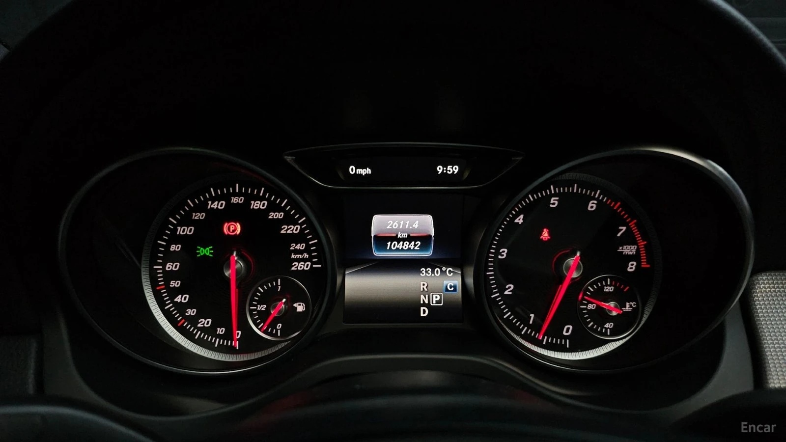 Mercedes-Benz CLA 250 4MATIC* КОЖА* ПОДГРЕВ* ПАНО* КАМЕРА, снимка 6 - Автомобили и джипове - 55536357