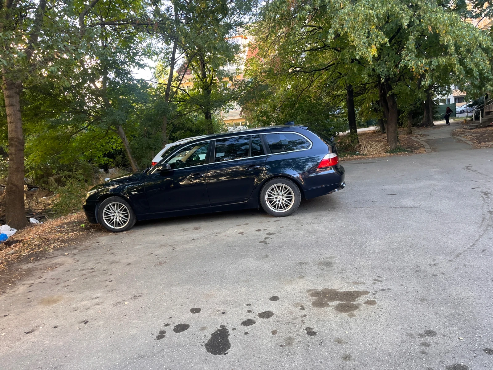 BMW 530 Xdrive Facelift, снимка 2 - Автомобили и джипове - 56057915