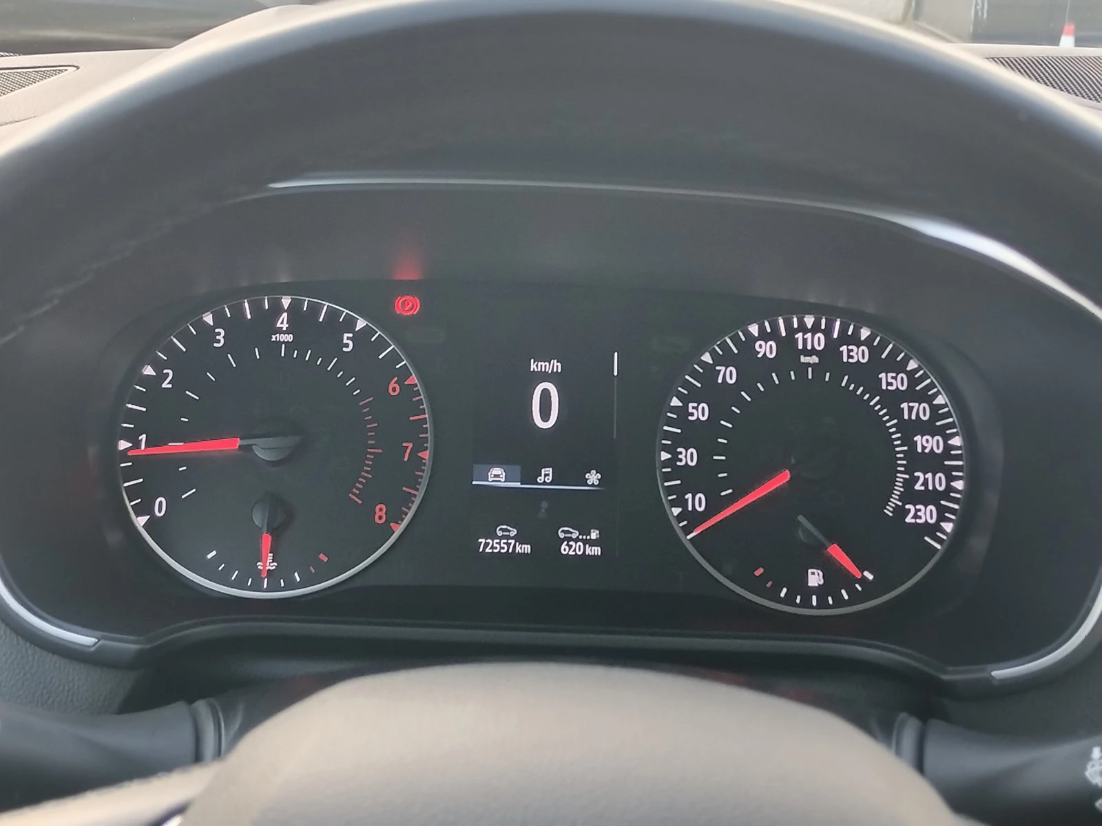 Renault Megane 1.3Tce/140к.с./ZEN, снимка 11 - Автомобили и джипове - 56065184