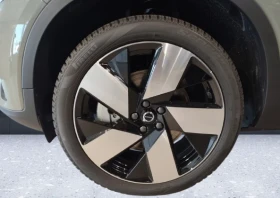 Volvo XC40 Recharge AWD = Plus = Гаранция, снимка 4