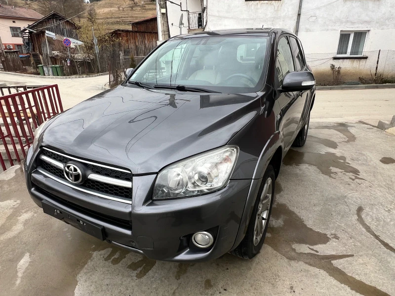 Toyota Rav4 D-4D Автоматик Facelift, снимка 2 - Автомобили и джипове - 46944005