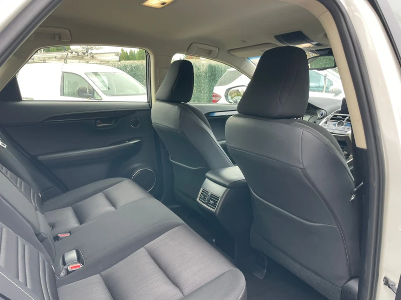Lexus NX 300h /HYBRID-LPG, снимка 12 - Автомобили и джипове - 52327058