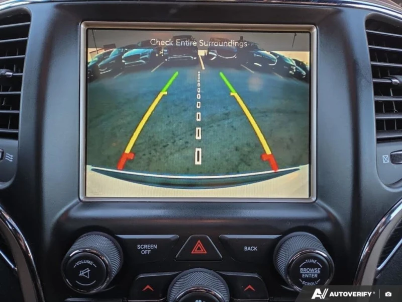 Jeep Grand cherokee 2017* SUMMIT* V8 HEMI* DISTRONIK* ОБДУХ* HARMAN* P, снимка 11 - Автомобили и джипове - 52469326