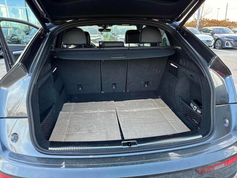 Audi Q5 * Progressiv * CARFAX * БЕЗ ПЪРВОНАЧАЛНА ВНОСКА, снимка 13 - Автомобили и джипове - 52669807