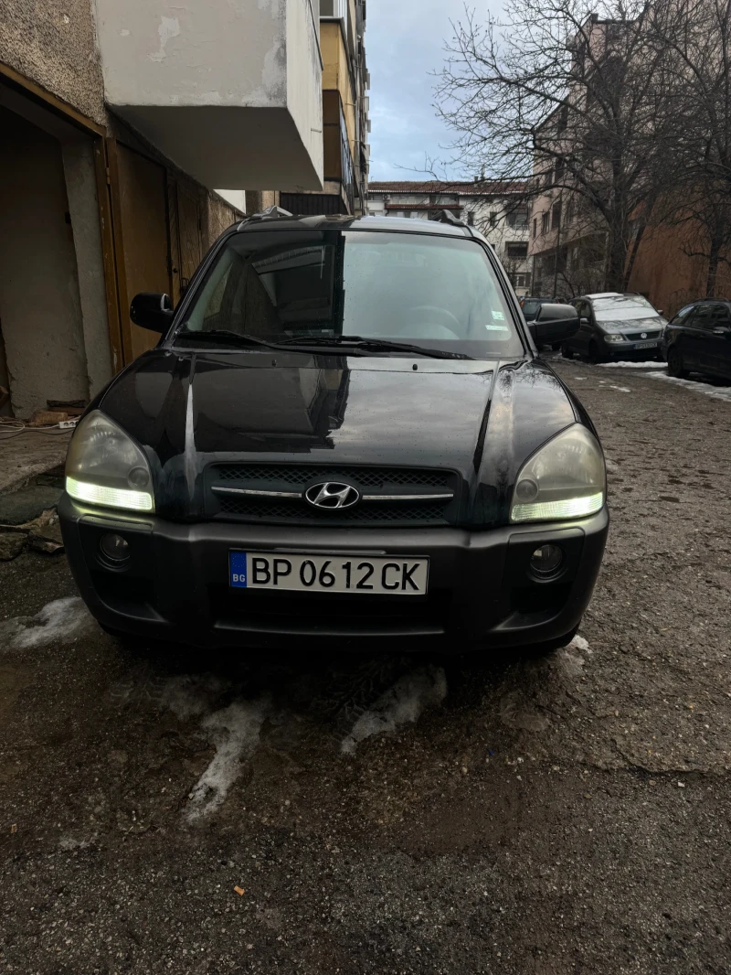 Hyundai Tucson, снимка 2 - Автомобили и джипове - 53397372