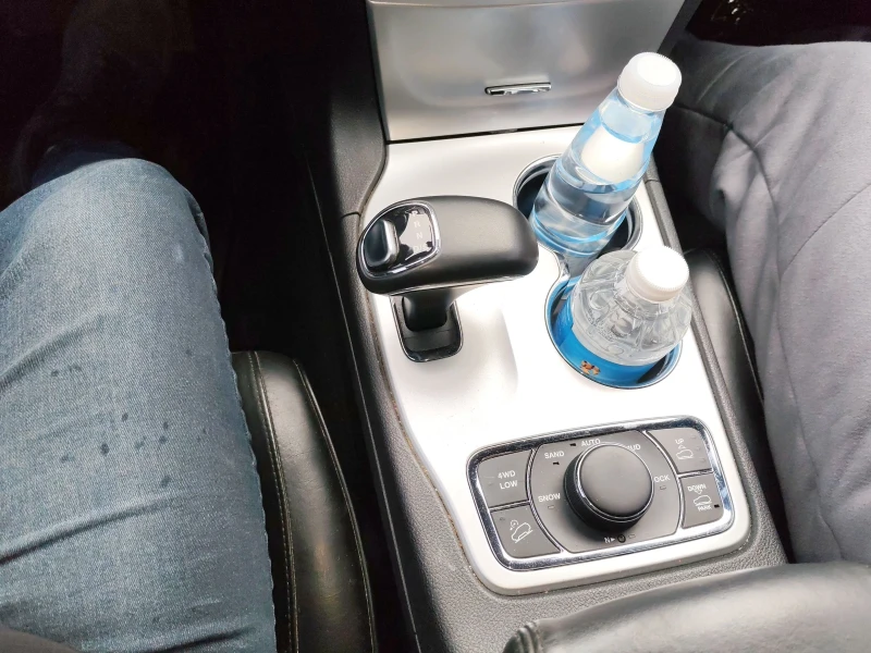 Jeep Grand cherokee Summit, снимка 14 - Автомобили и джипове - 53432623