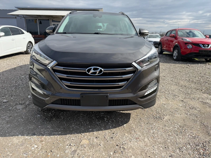Hyundai Tucson 2.0 CRDI 4X4, снимка 2 - Автомобили и джипове - 53522218