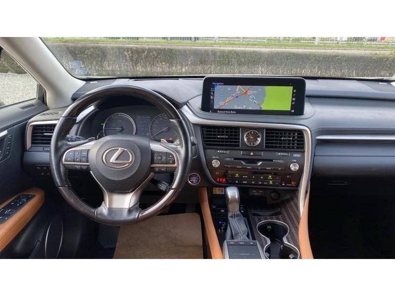 Lexus RX Luxury Sunroof - изображение 8