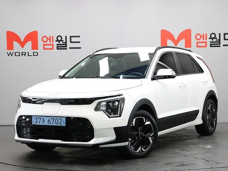 Kia Niro 65kW* ОБДУХВАНЕ* ПОДГРЕВ