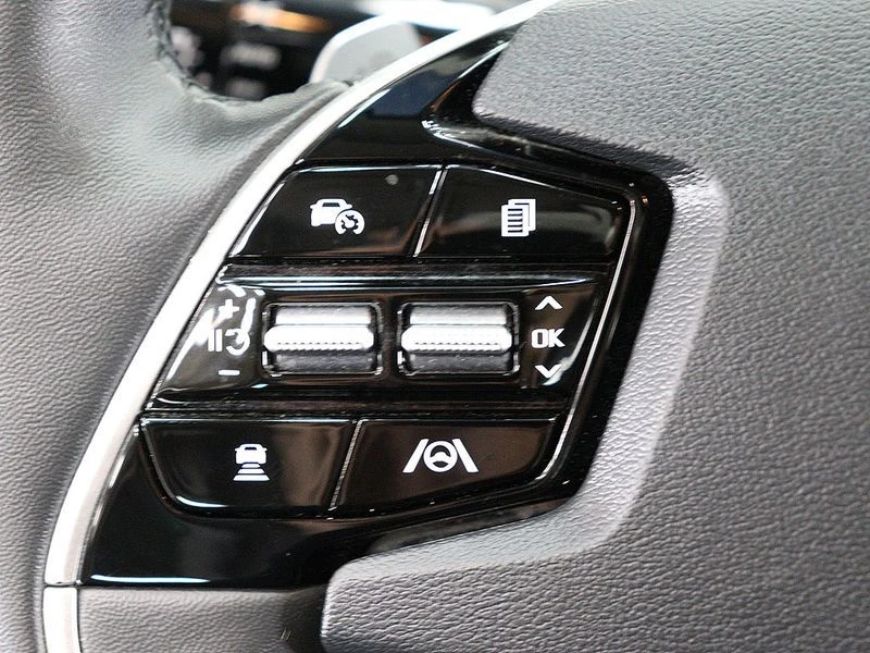 Kia Niro 65kW* ОБДУХВАНЕ* ПОДГРЕВ, снимка 12 - Автомобили и джипове - 54319714