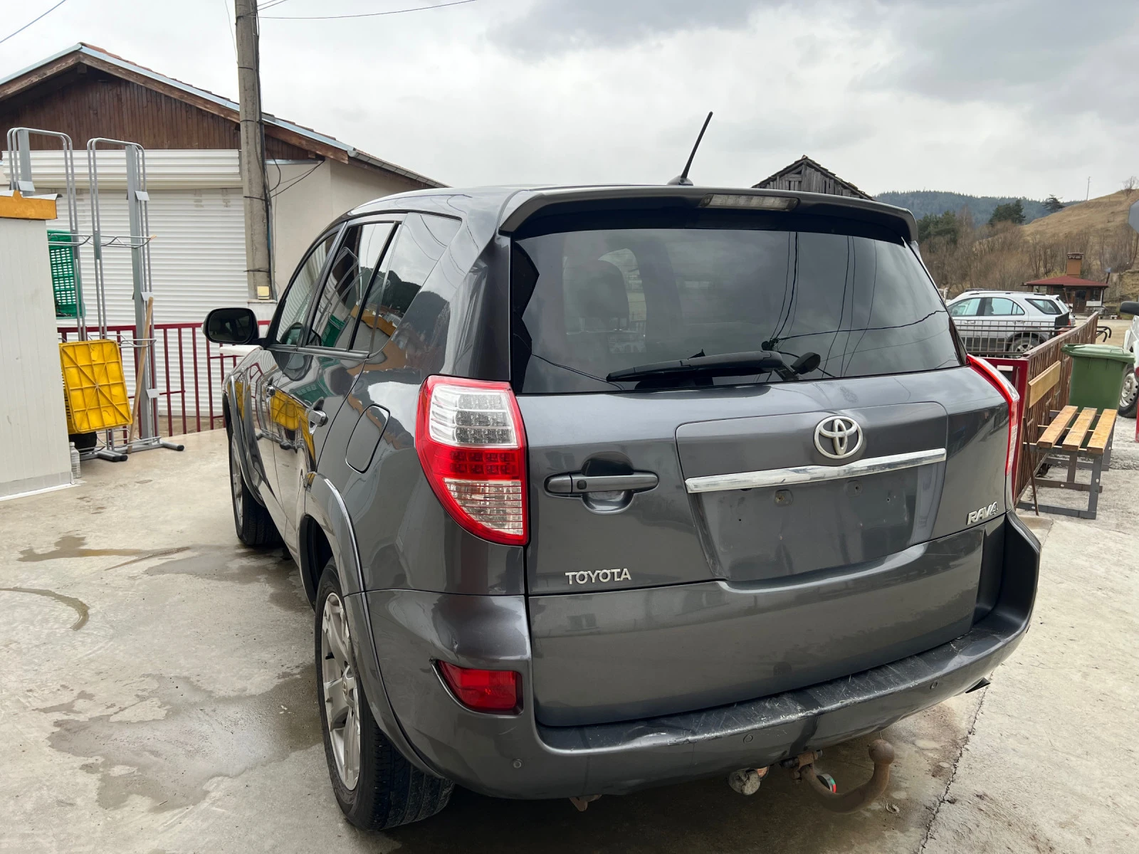 Toyota Rav4 D-4D Автоматик Facelift - изображение 4