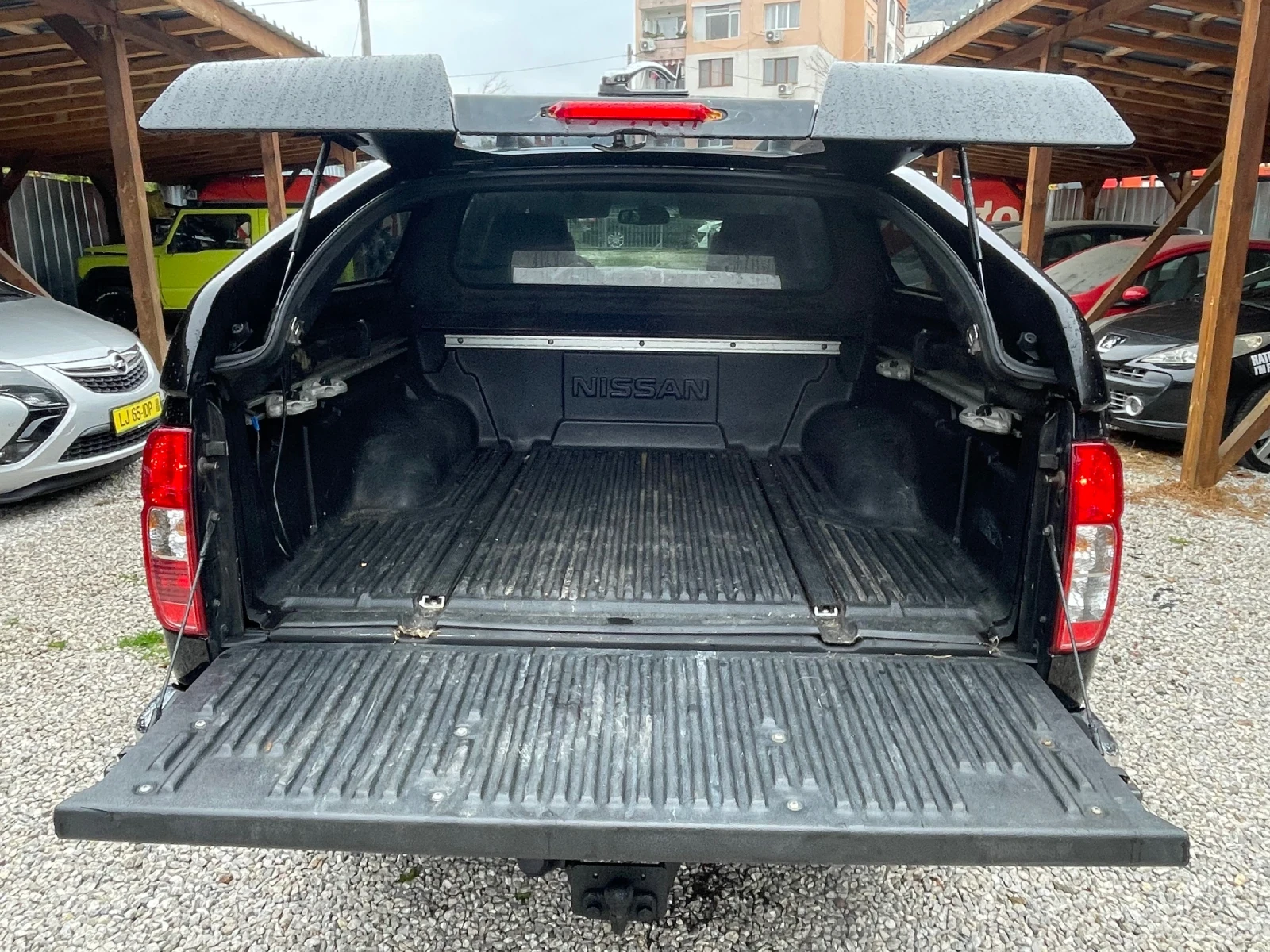 Nissan Navara 2.5 dCI 4x4 | Mobile.bg   6