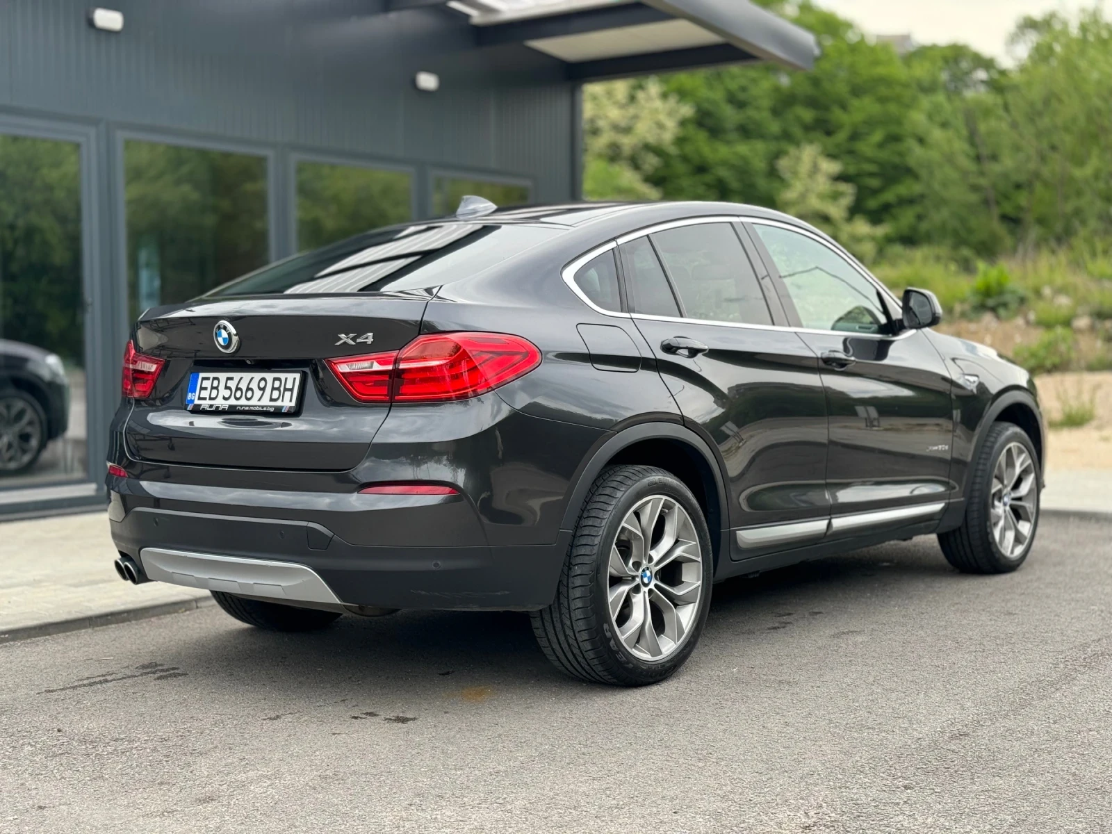 BMW X4 3.0d X-line Обслужена - Каско