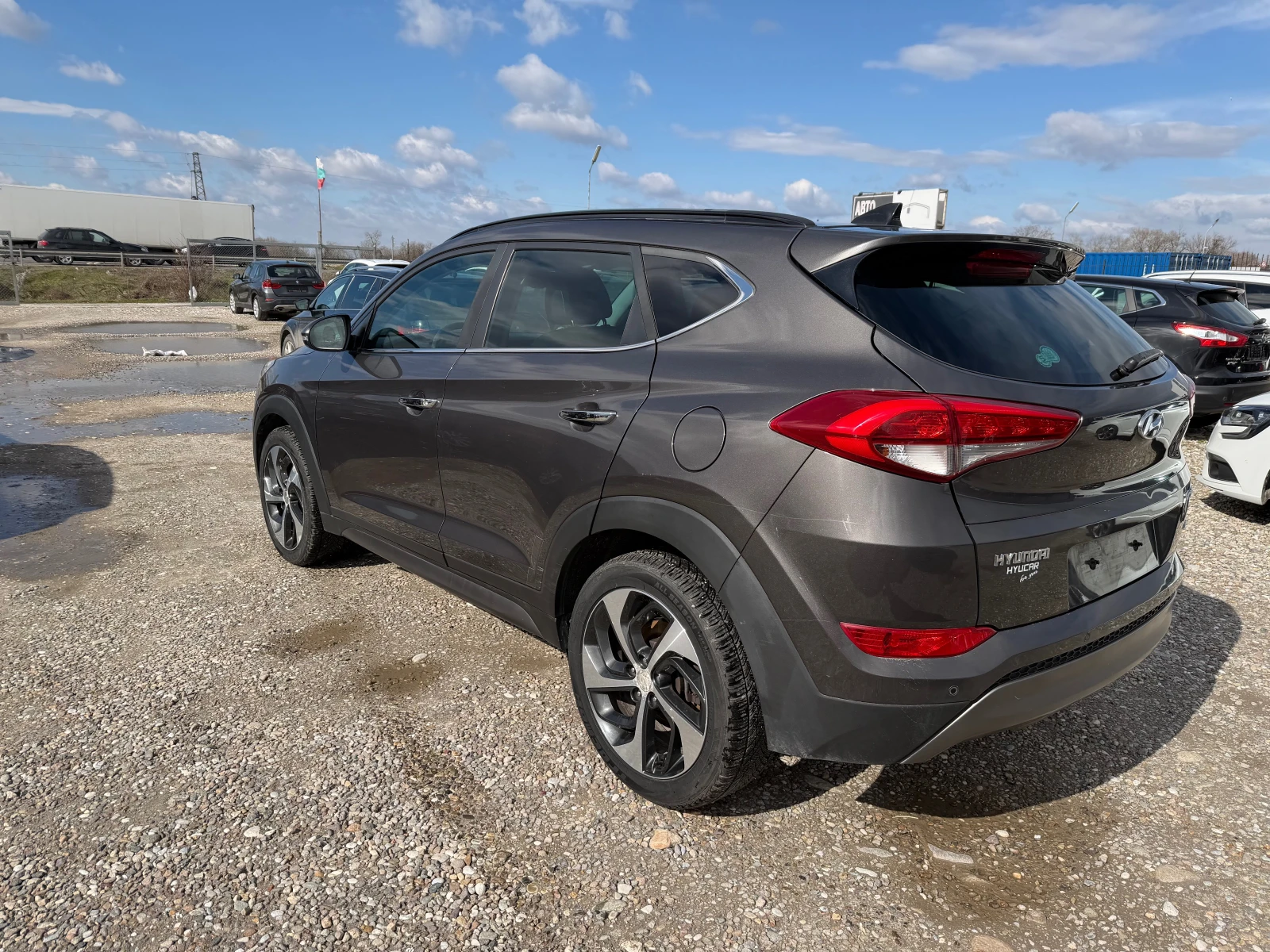 Hyundai Tucson 2.0 CRDI 4X4 - изображение 7