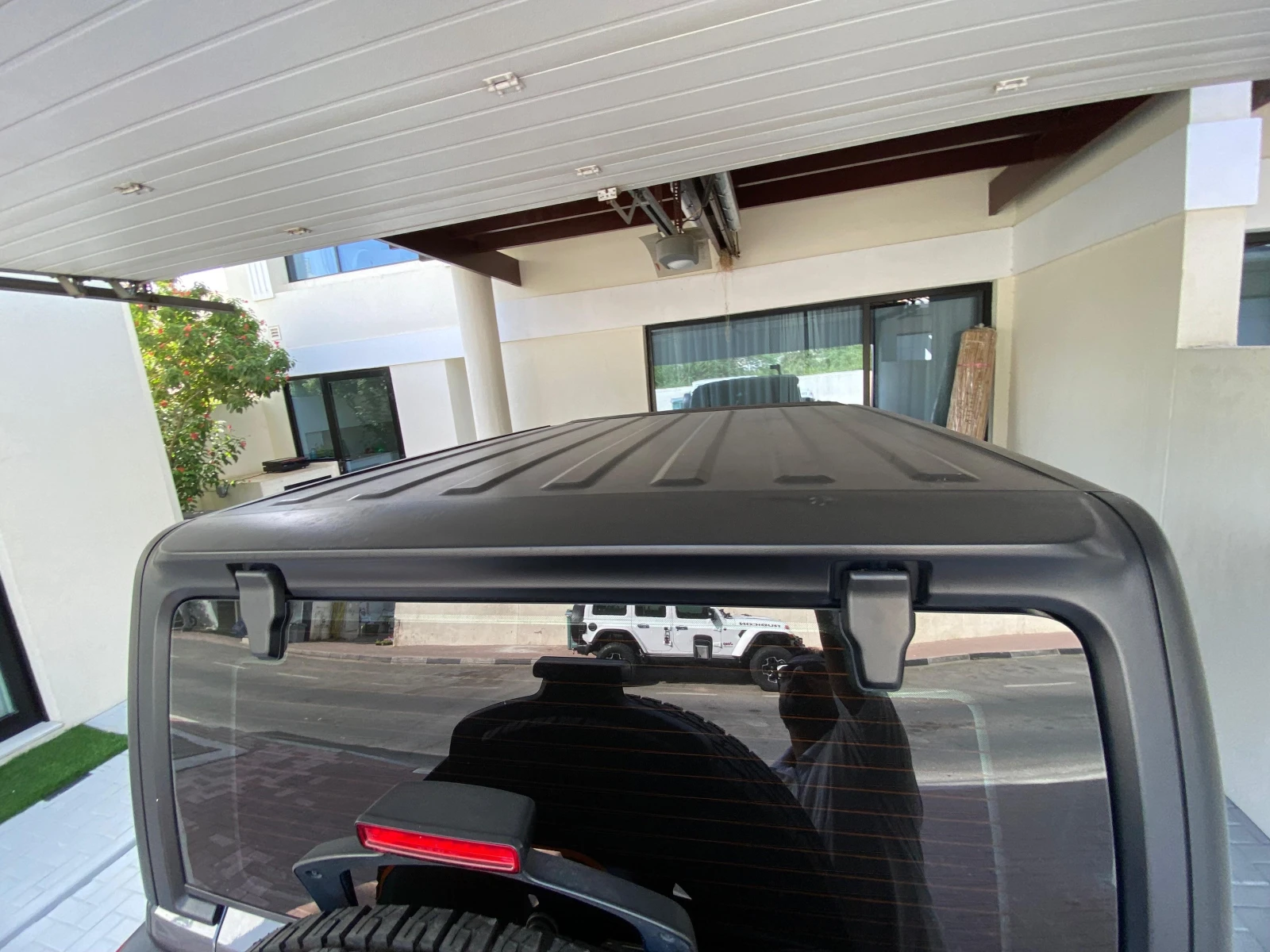 Jeep Wrangler UNLIMITED RUBICON 4XE, снимка 14 - Автомобили и джипове - 53902308