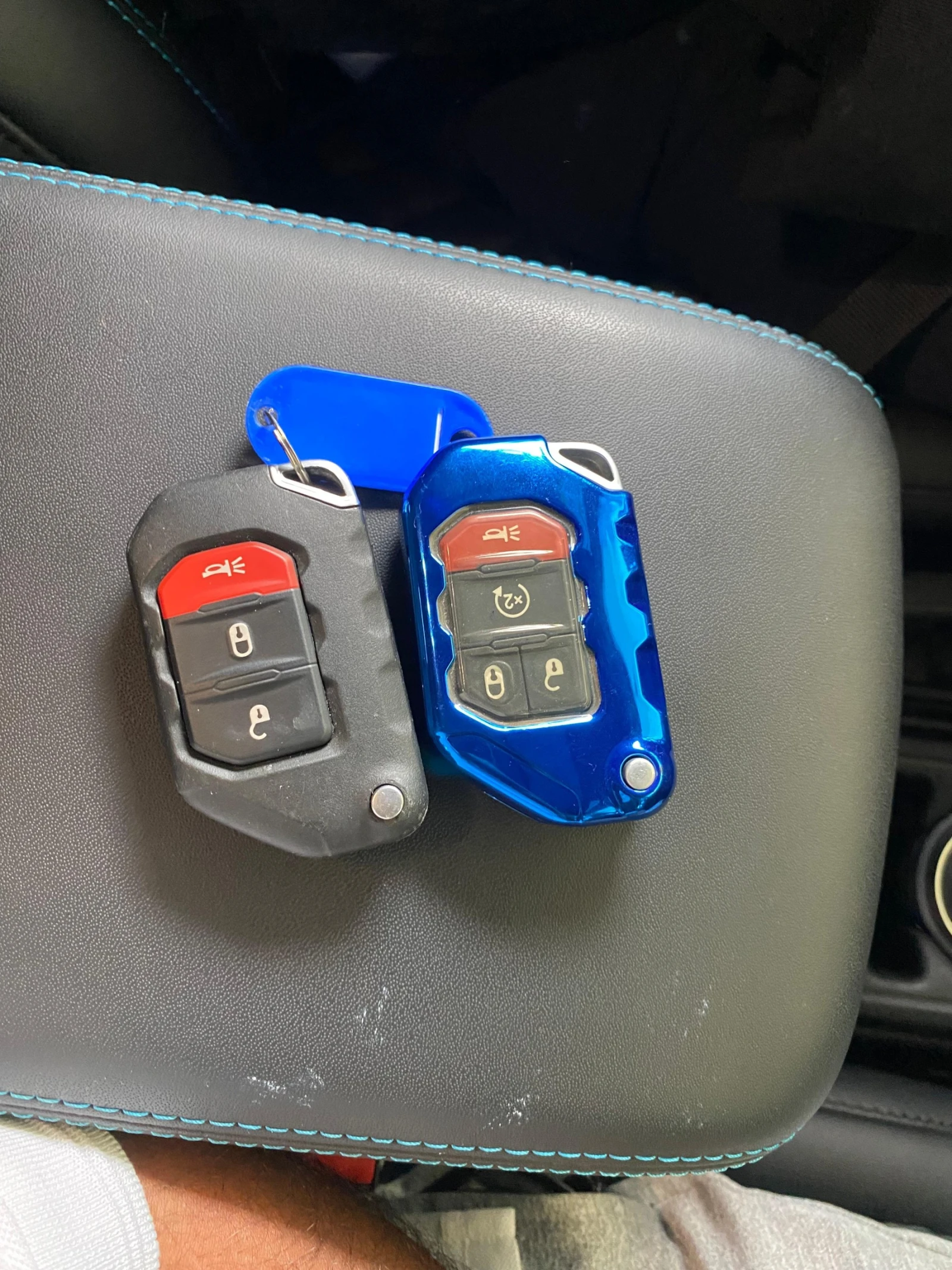 Jeep Wrangler UNLIMITED RUBICON 4XE, снимка 9 - Автомобили и джипове - 53902308