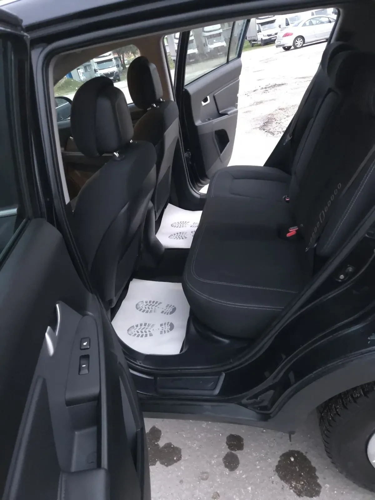 Kia Sportage 4?4 2000куб.163к.с., снимка 15 - Автомобили и джипове - 53966723