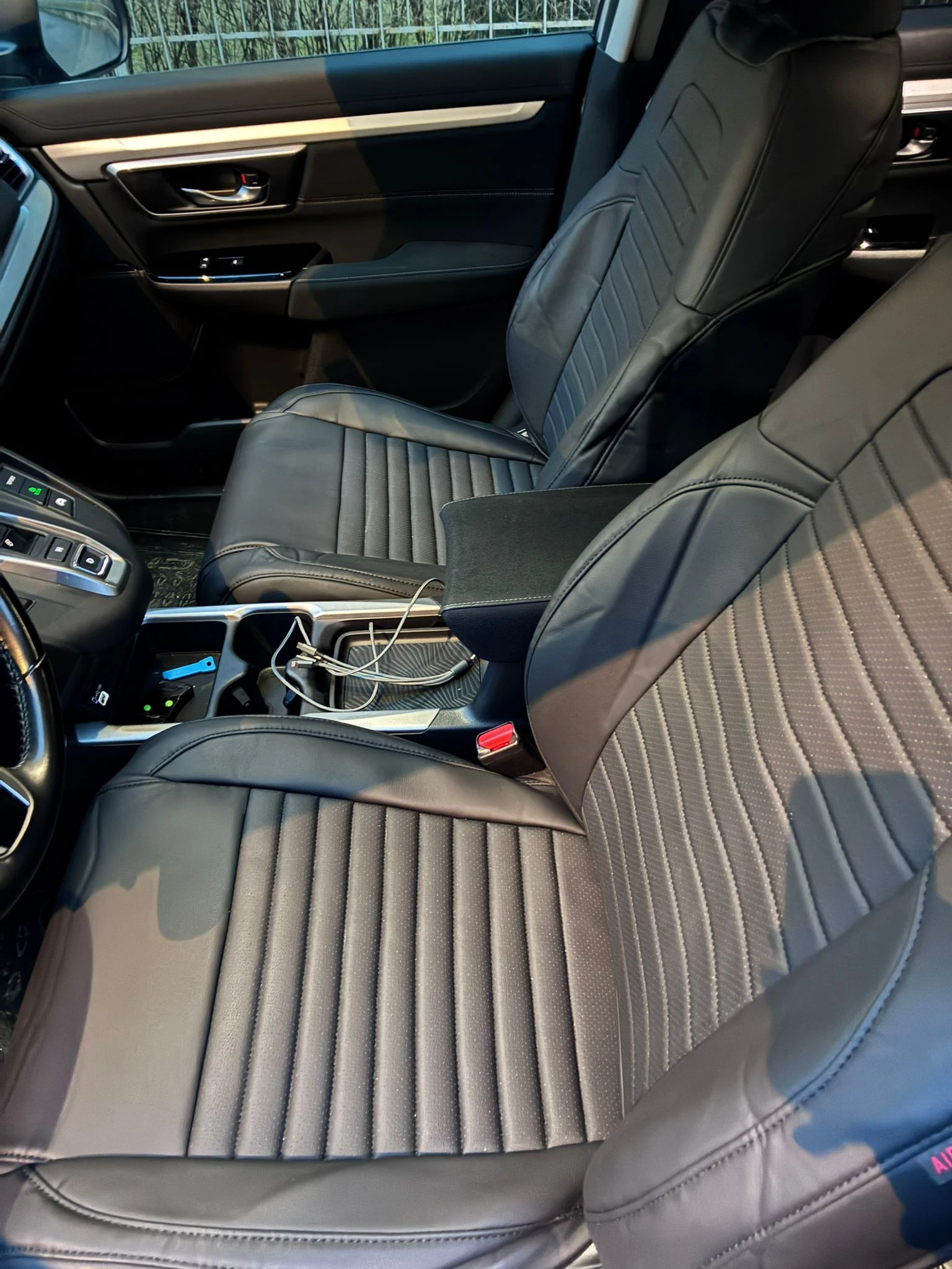 Honda Cr-v 2.0 HEV, снимка 5 - Автомобили и джипове - 53969305