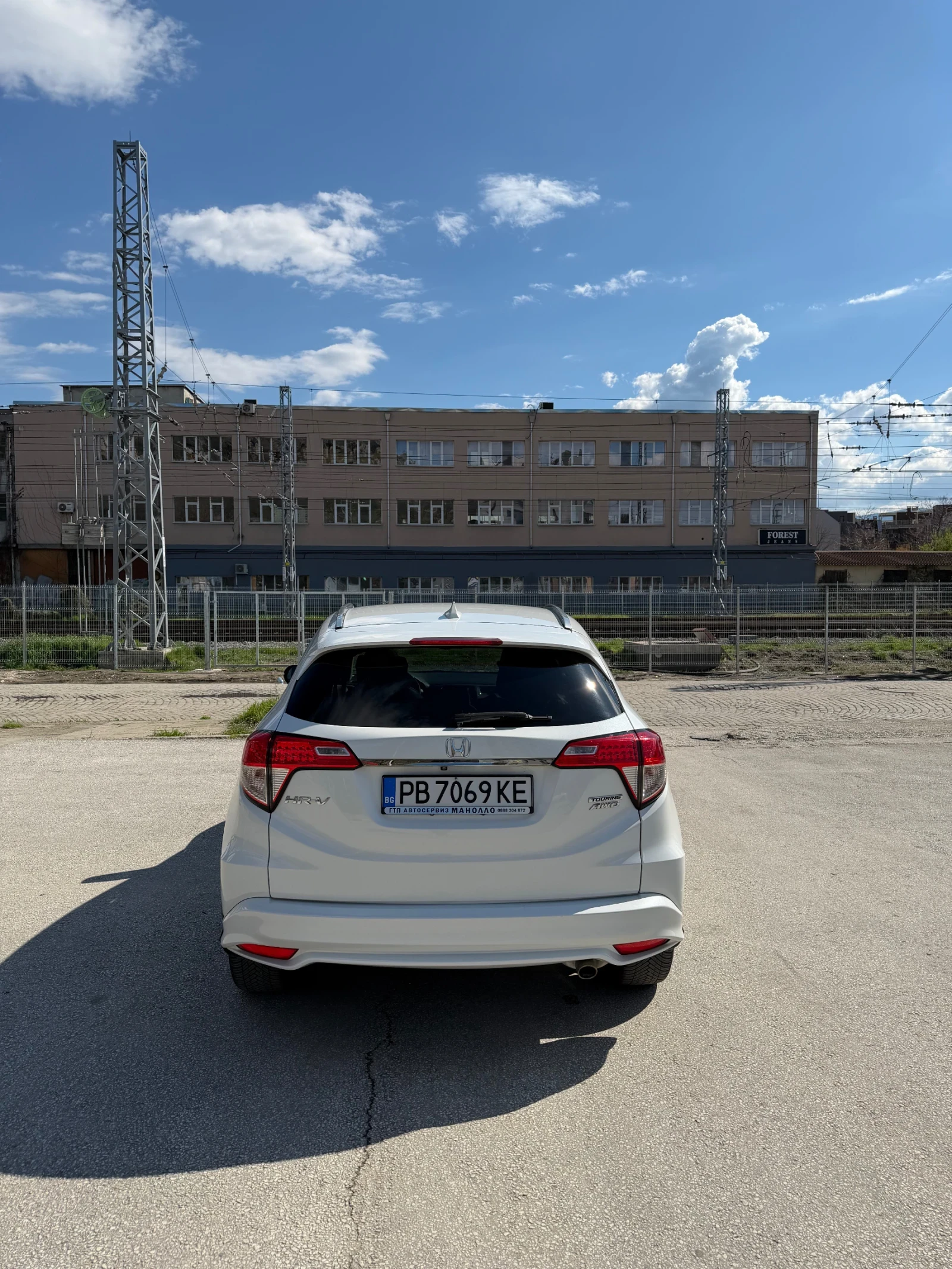 Honda Hr-v 1.8 i-vitec Touring, снимка 5 - Автомобили и джипове - 54097884